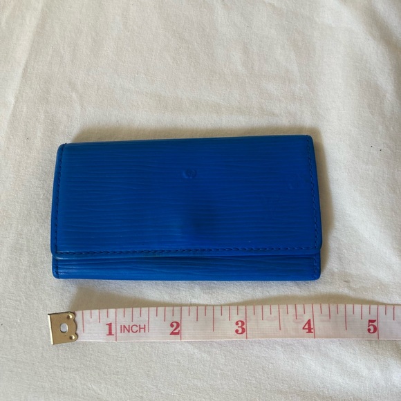Vintage Louis Vuitton Blue Epi Leather Key Holder - Picture 11 of 12